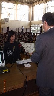 R0010027_1.jpg