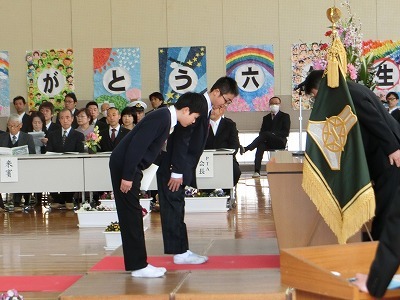 img2.jpg